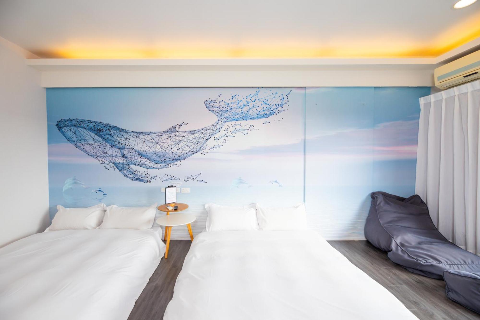 Lovestar Lakeside Hotel - Stars Building Nanwan Room photo